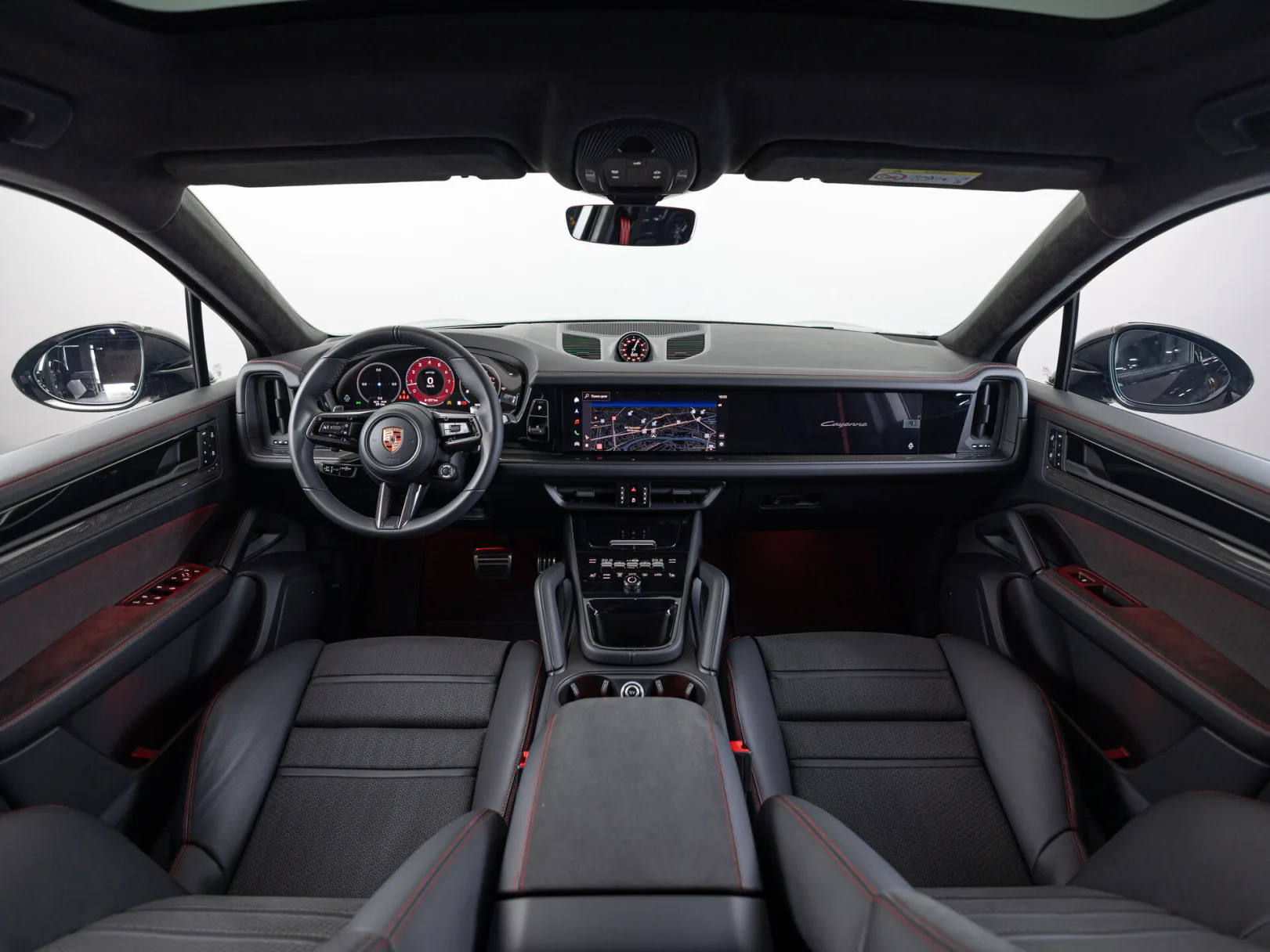 Porsche Cayenne GTS Coupé III Рестайлинг, 2025 — экстерьер, фото 32