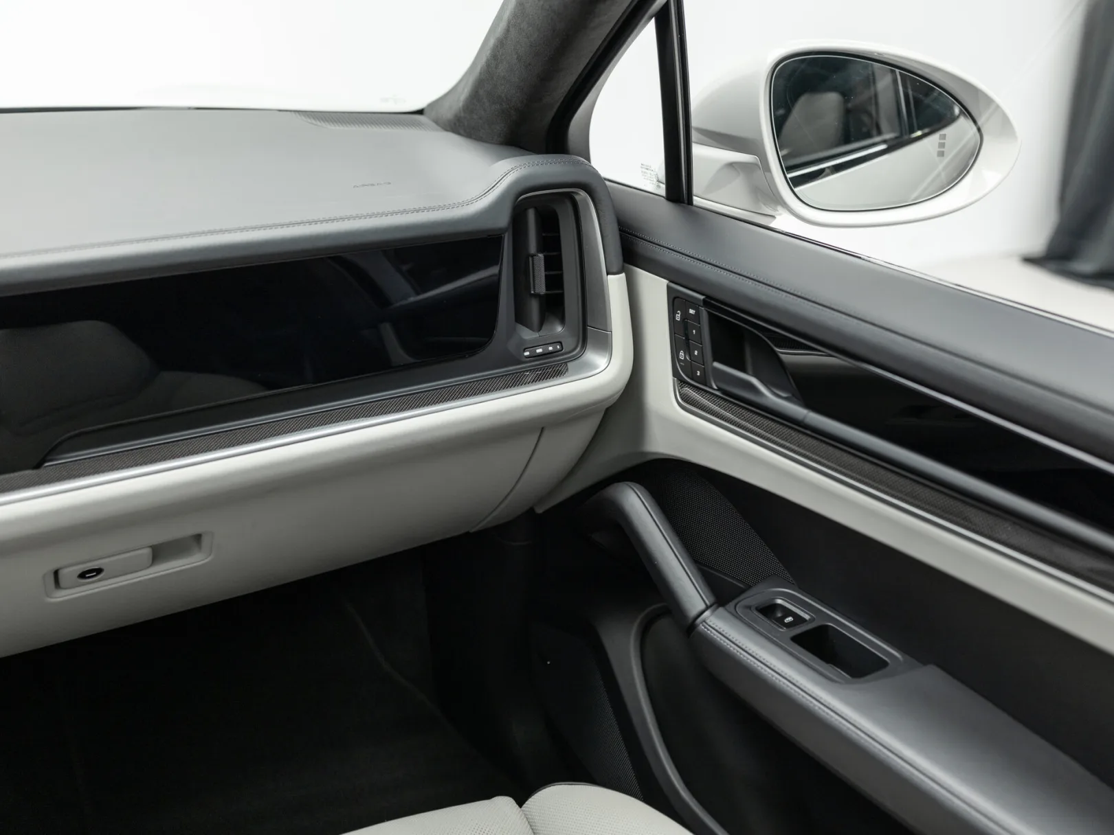 Porsche Cayenne Coupé III Рестайлинг, 2023 — экстерьер, фото 22