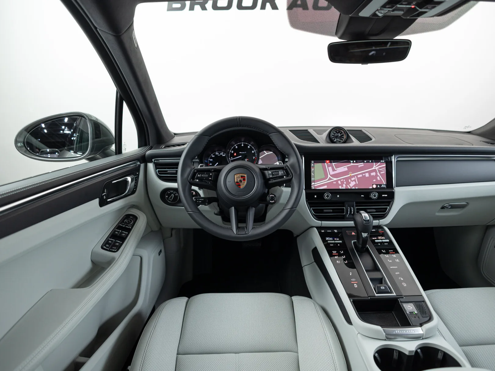 Porsche Macan T I Рестайлинг 2, 2025 — экстерьер, фото 11