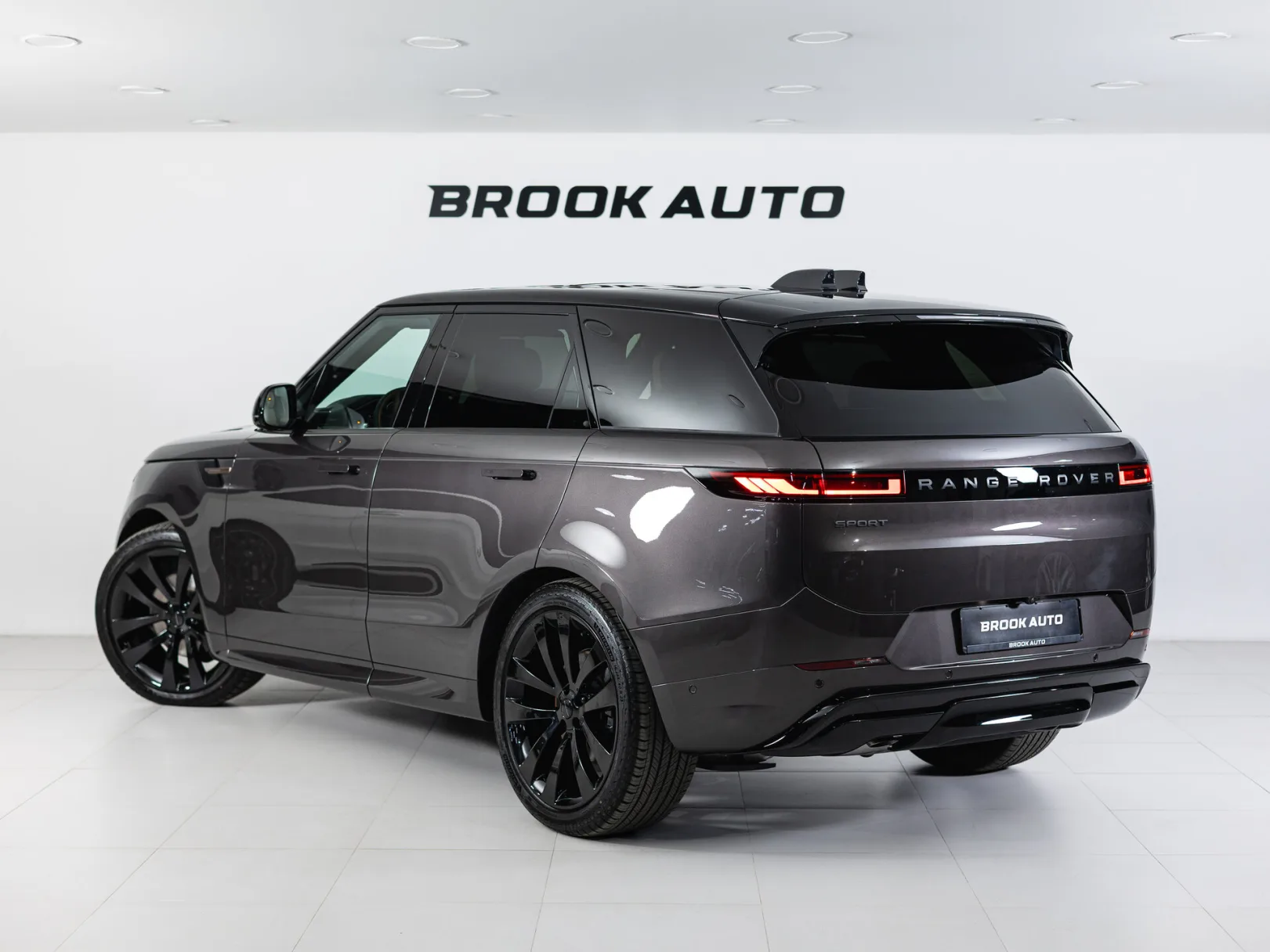 Land Rover Range Rover Sport Autobiography III, 2026 — экстерьер, фото 4