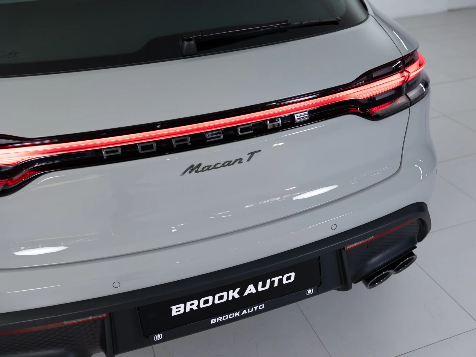 Porsche Macan T I Рестайлинг 2, 2025 — экстерьер, фото 29