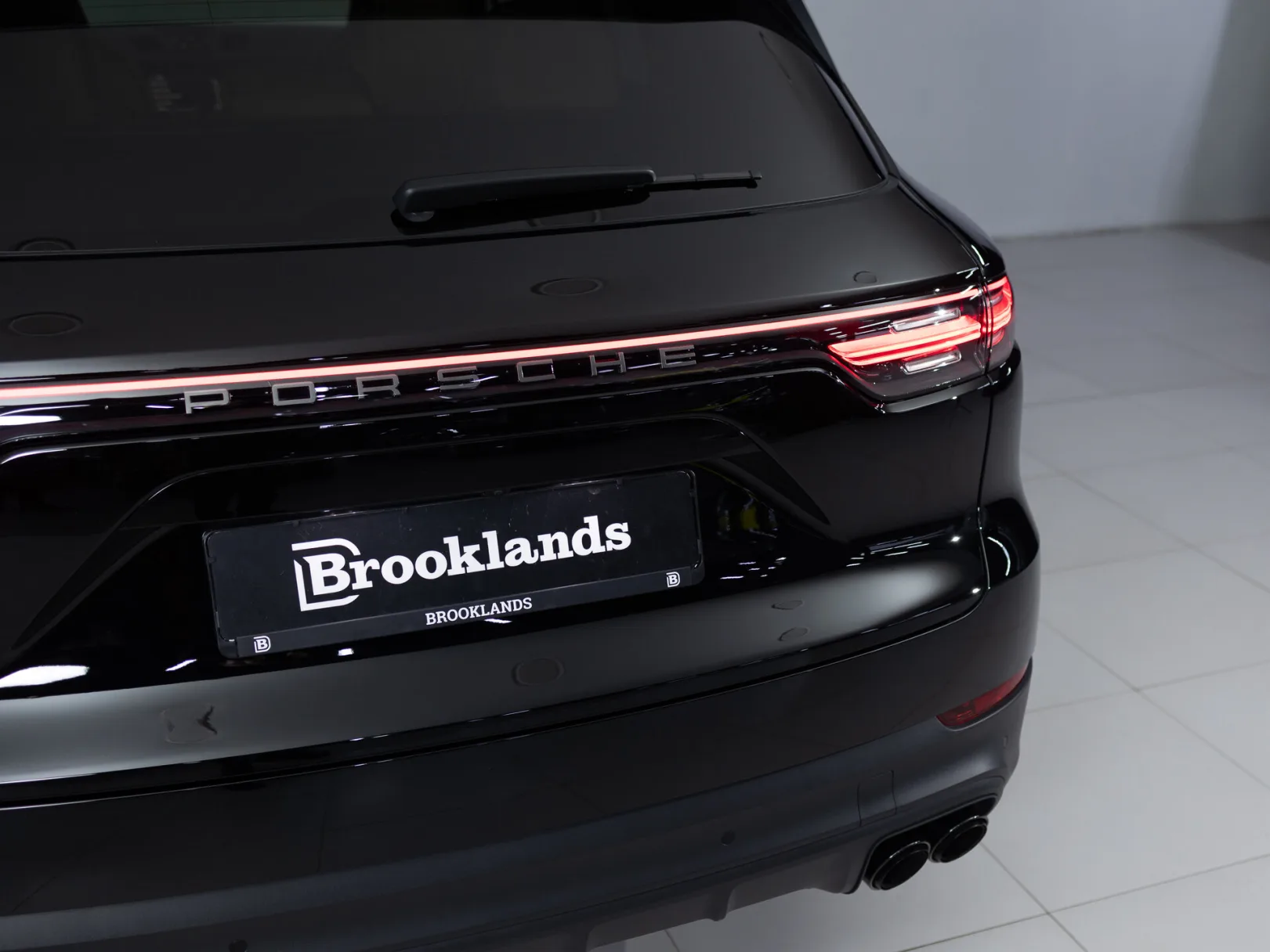 Porsche Cayenne Platinum Edition III, 2023 — экстерьер, фото 28