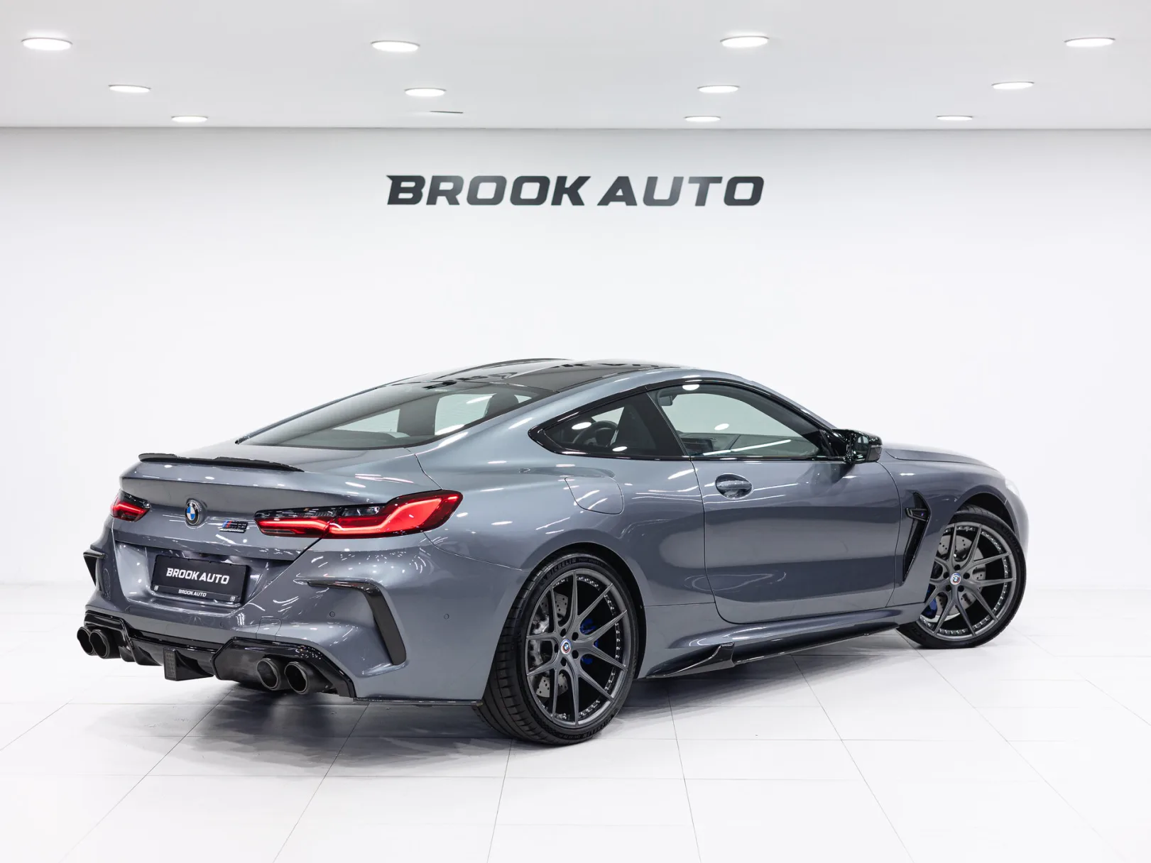 BMW M8 Competition I (F91/F92/F93), 2021 — экстерьер, фото 4