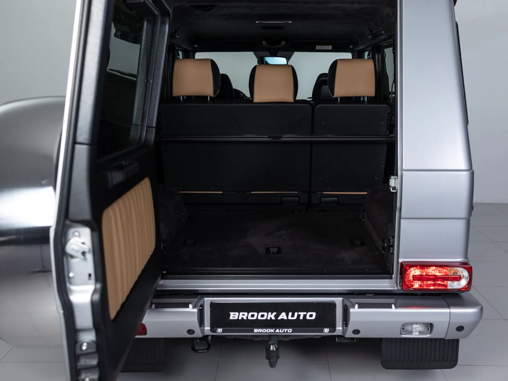 Mercedes-Benz G-Класс G 500 II (W463) Рестайлинг 2, 2011 — экстерьер, фото 32