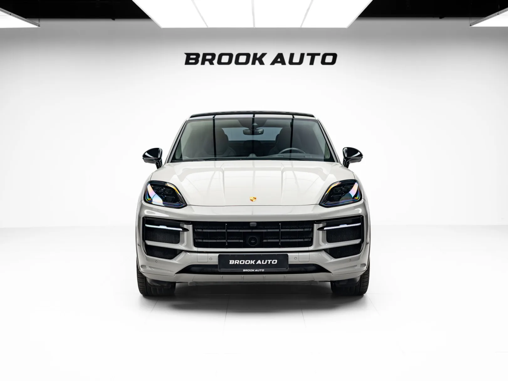 Porsche Cayenne GTS Coupé III Рестайлинг, 2025 — экстерьер, фото 2