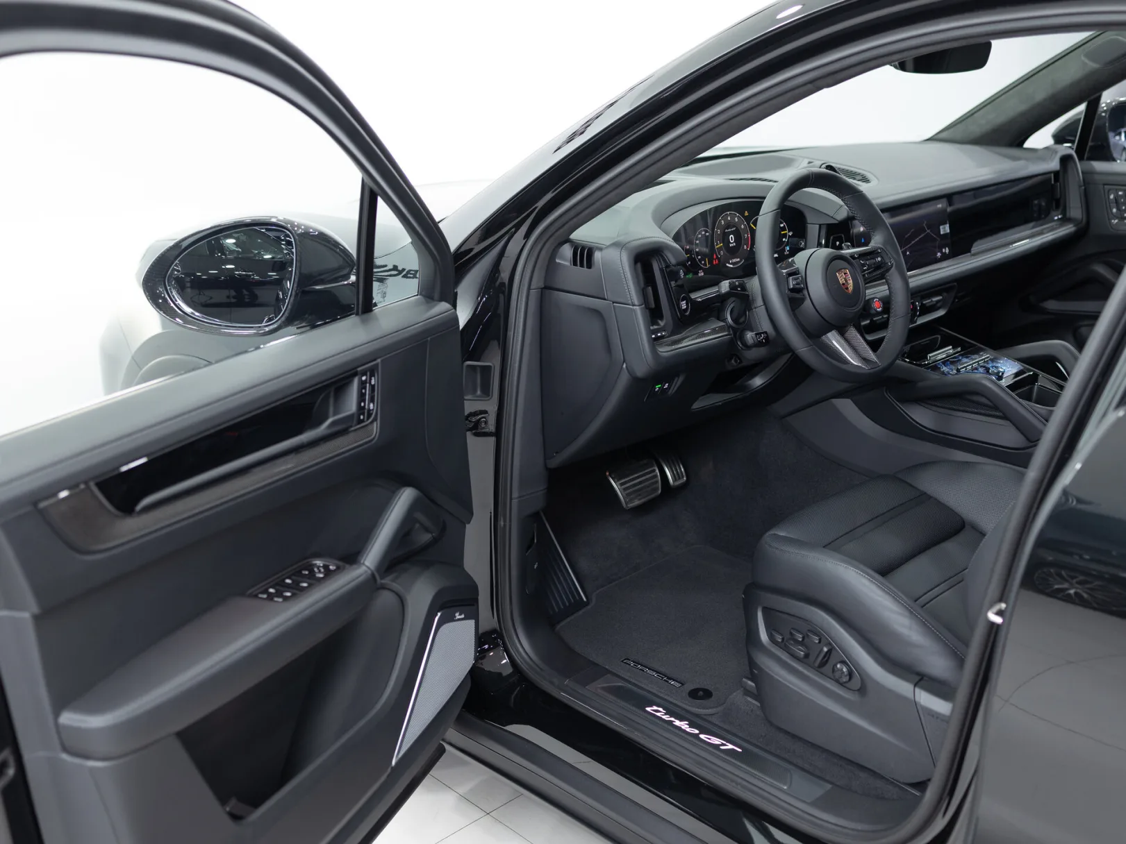 Porsche Cayenne Turbo GT III Рестайлинг, 2025 — экстерьер, фото 7