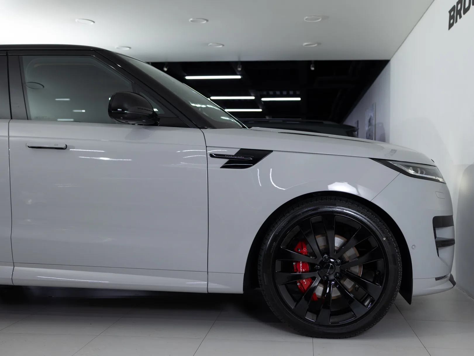 Land Rover Range Rover Sport Autobiography III, 2026 — экстерьер, фото 39
