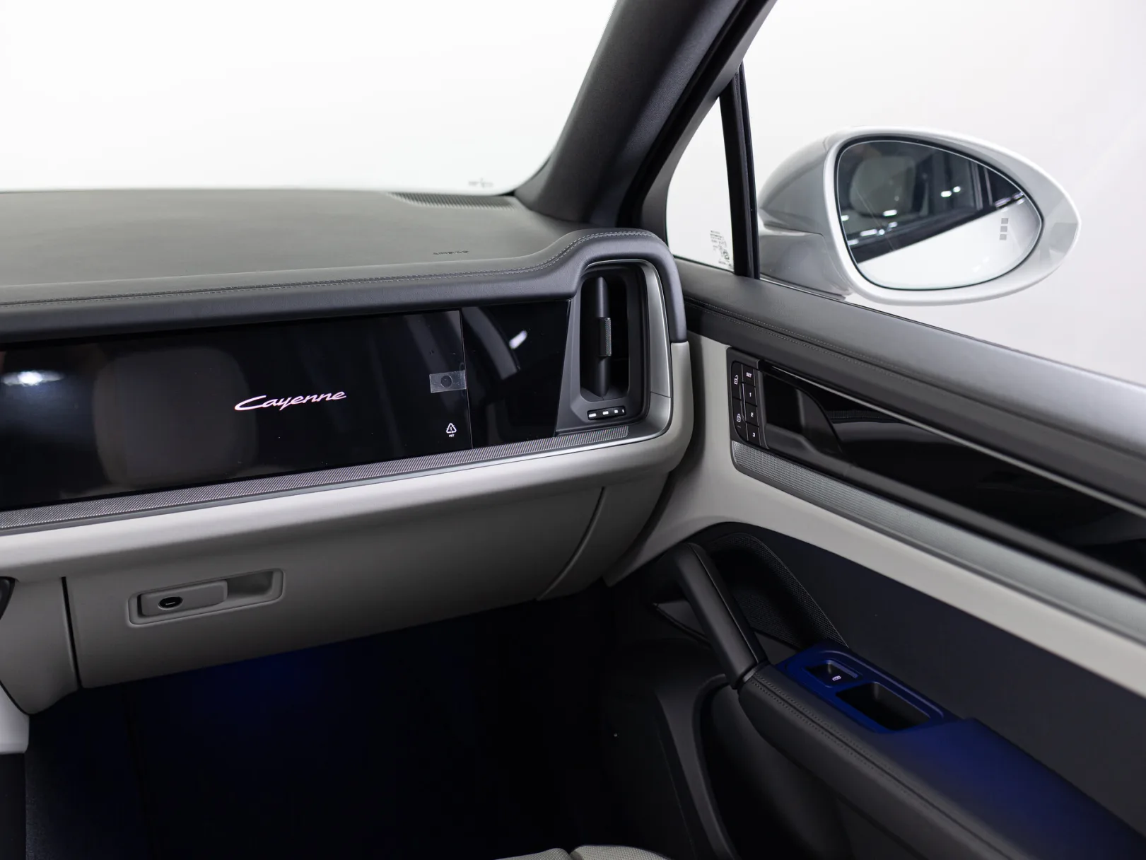 Porsche Cayenne Coupé III Рестайлинг, 2025 — экстерьер, фото 18