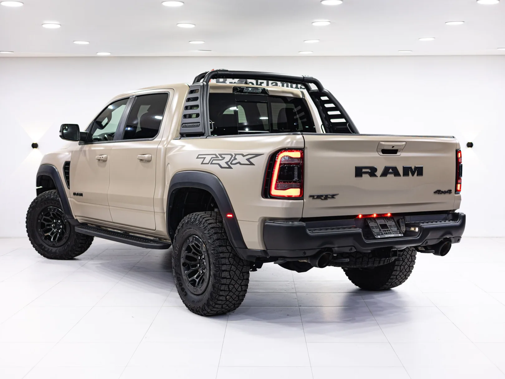 Ram 1500 TRX V, 2022 — экстерьер, фото 6