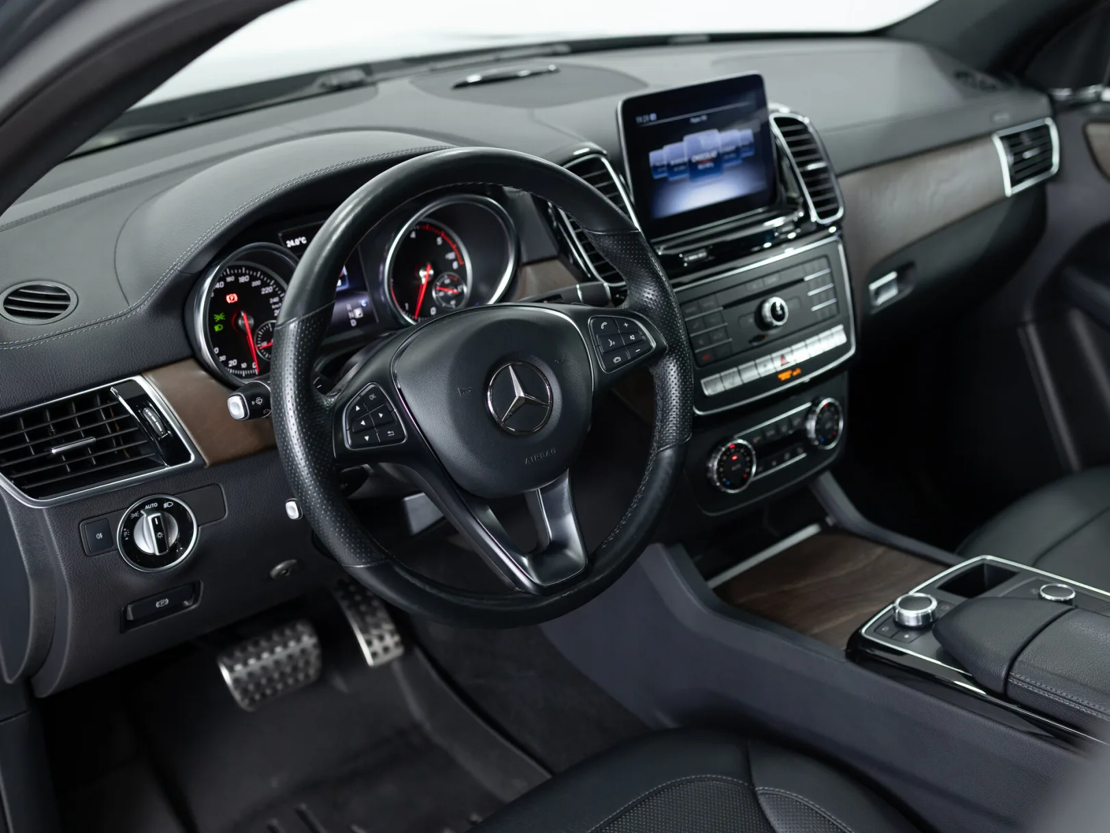 Mercedes-Benz GLE Coupe GLE 350 d 4MATIC Купе Особая серия I (C292), 2019 — экстерьер, фото 14