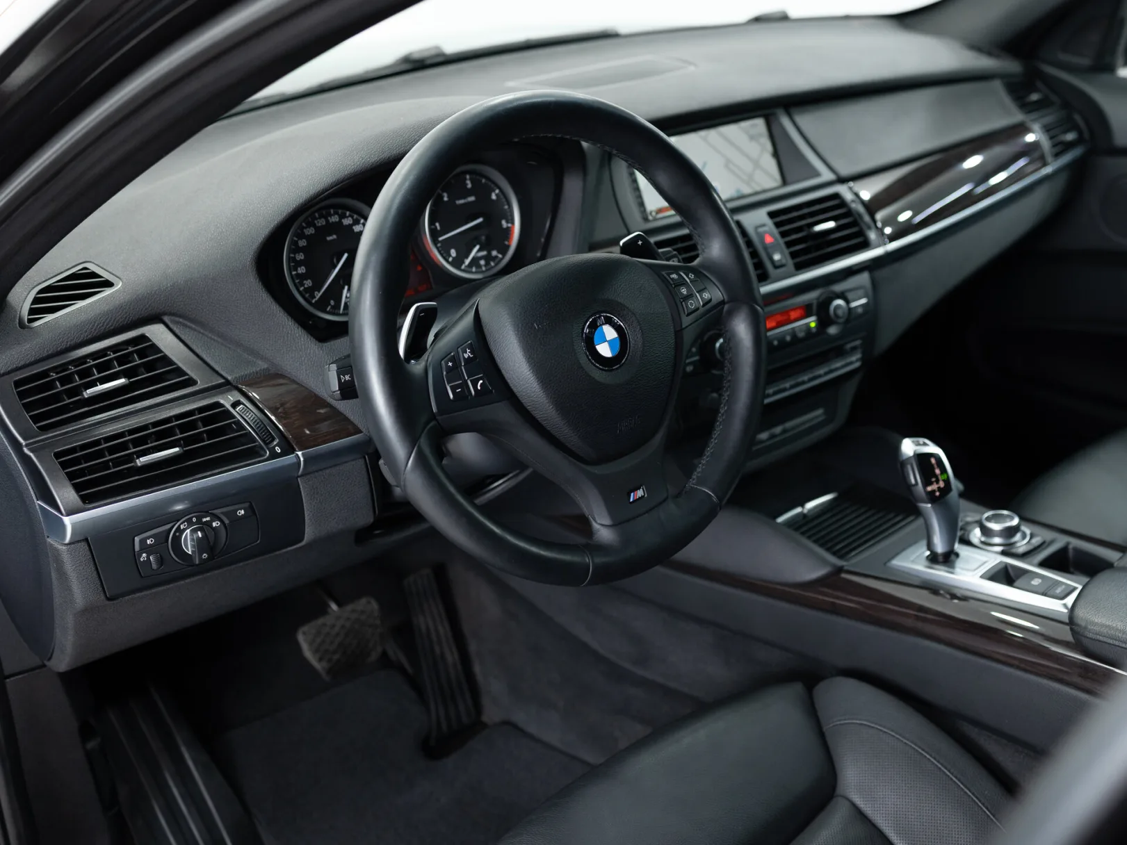 BMW X6 xDrive30d I (E71) Рестайлинг, 2014 — экстерьер, фото 12