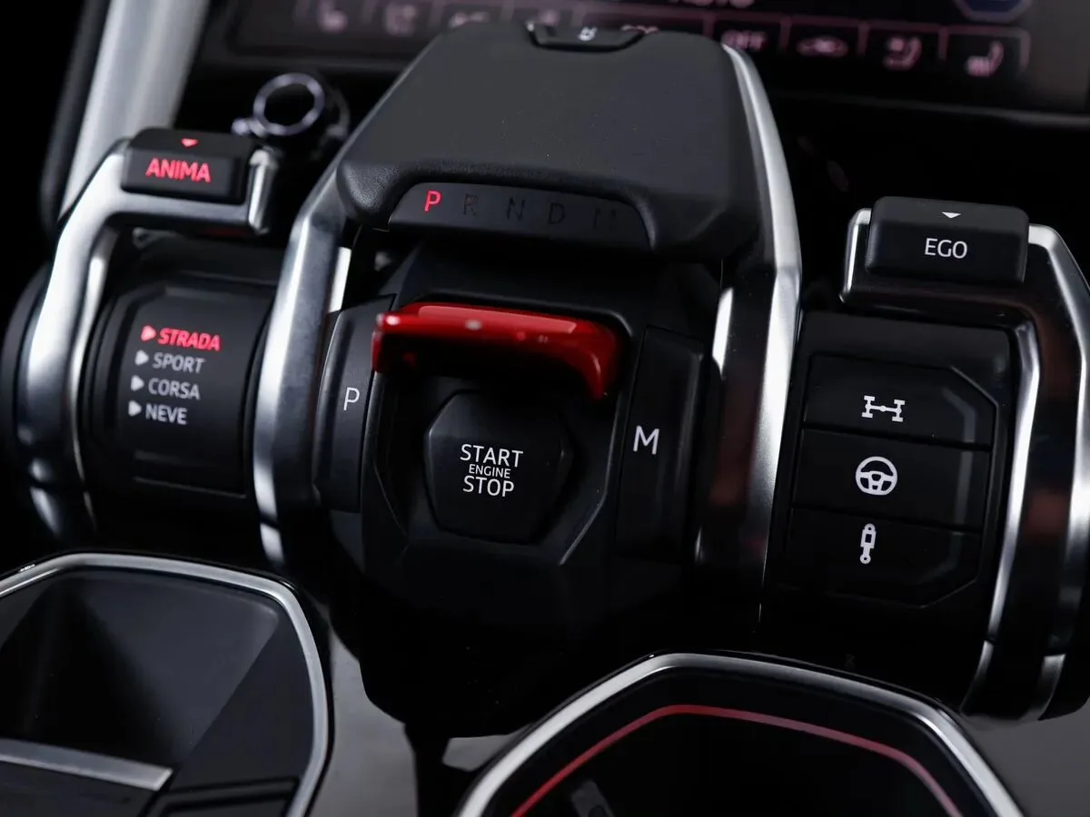 Lamborghini Urus Individual I, 2019 — экстерьер, фото 15