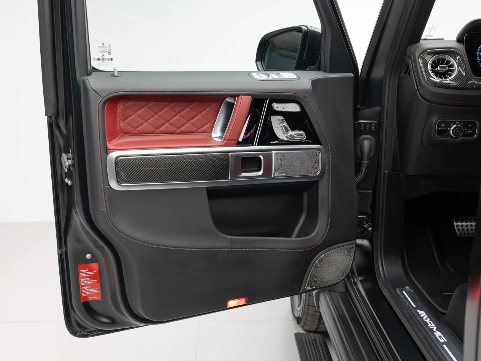 Mercedes-Benz G-Класс AMG G 63 II (W465) Рестайлинг, 2025 — экстерьер, фото 8