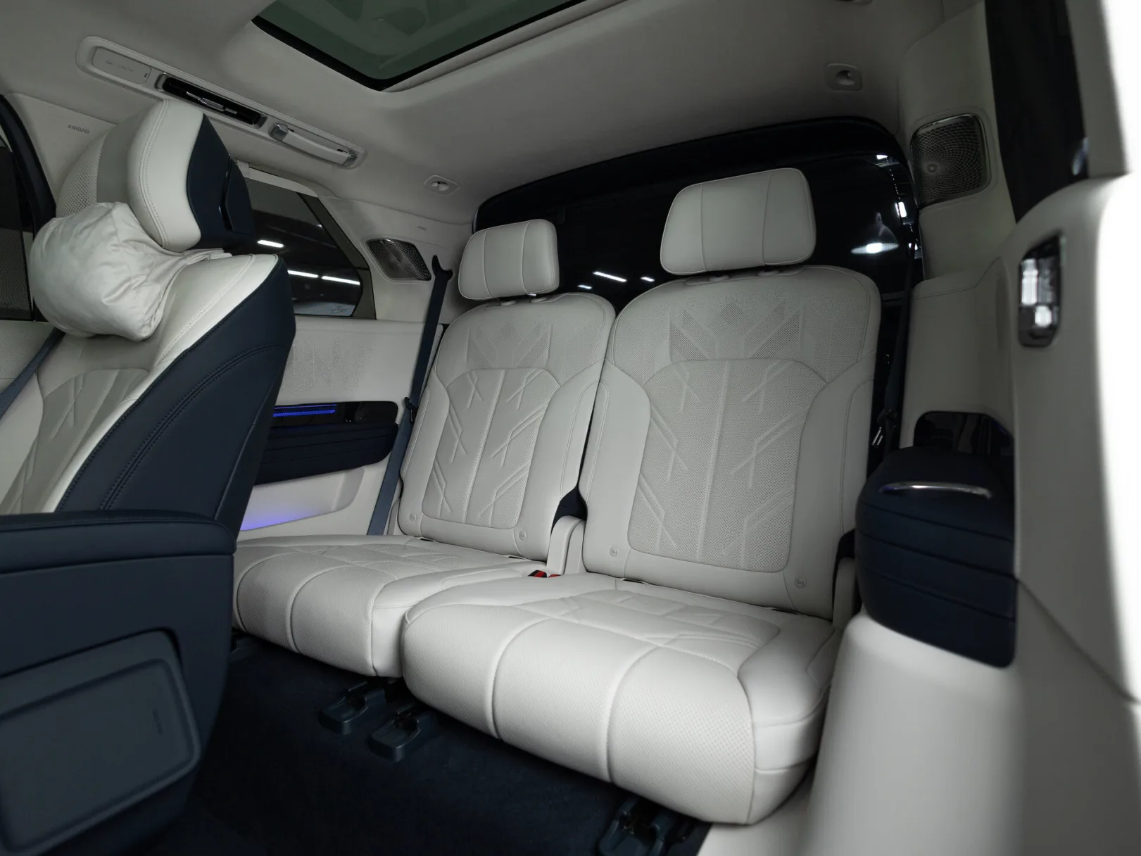 Zeekr 9X Ultra (6 seats) I, 2025 — экстерьер, фото 36