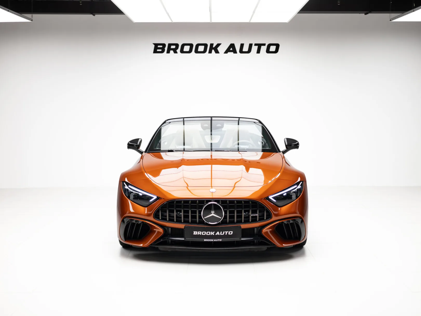 Mercedes-Benz SL-Класс AMG SL 63 S E Performance IV (R232), 2024 — экстерьер, фото 3