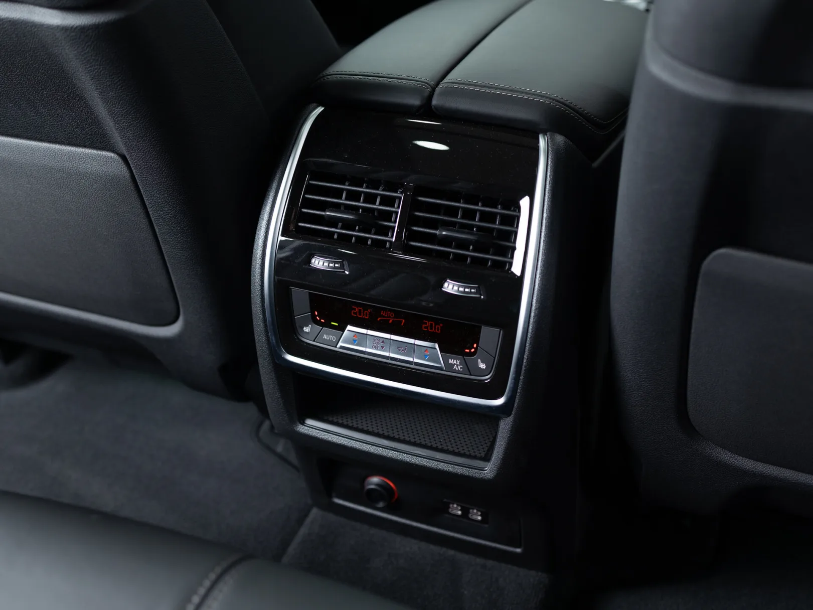 BMW X5 IV (G05/G18) Рестайлинг, 2024 — экстерьер, фото 24