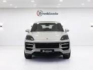 Porsche Cayenne Базовая III Рестайлинг, 2025 — экстерьер, фото 2