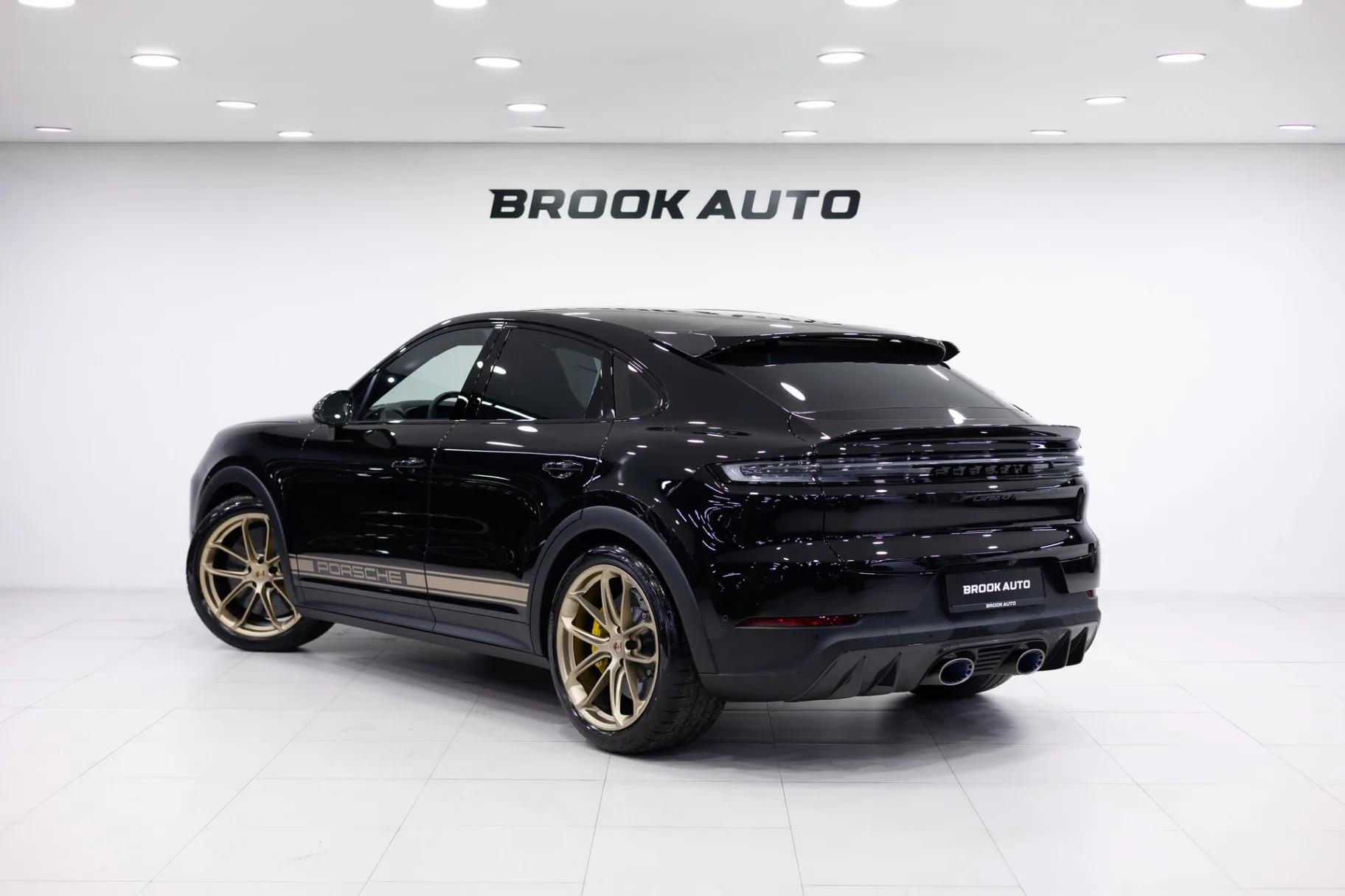 Porsche Cayenne Turbo GT III Рестайлинг, 2025 — экстерьер, фото 6