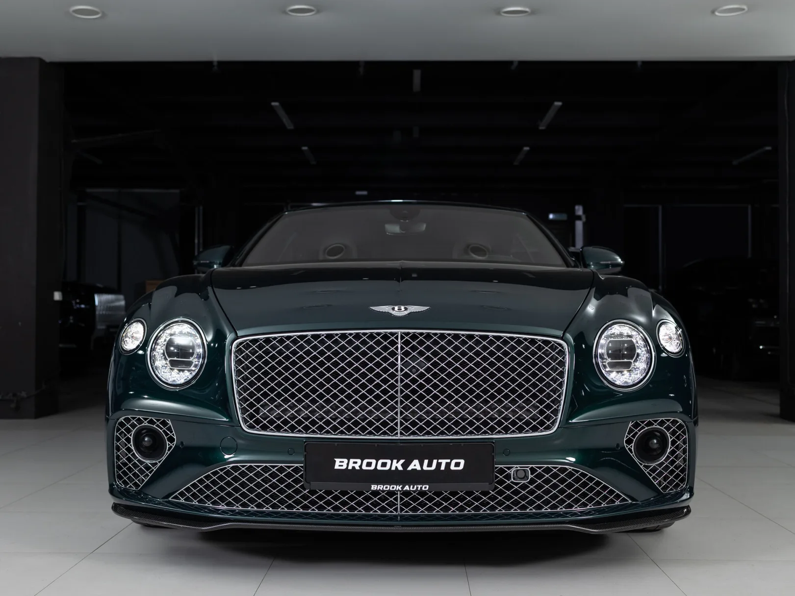Bentley Continental GT III, 2021 — экстерьер, фото 32