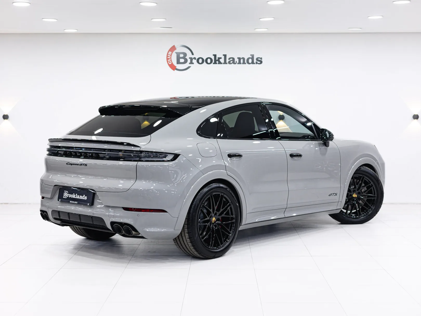 Porsche Cayenne GTS Coupé III Рестайлинг, 2024 — экстерьер, фото 4