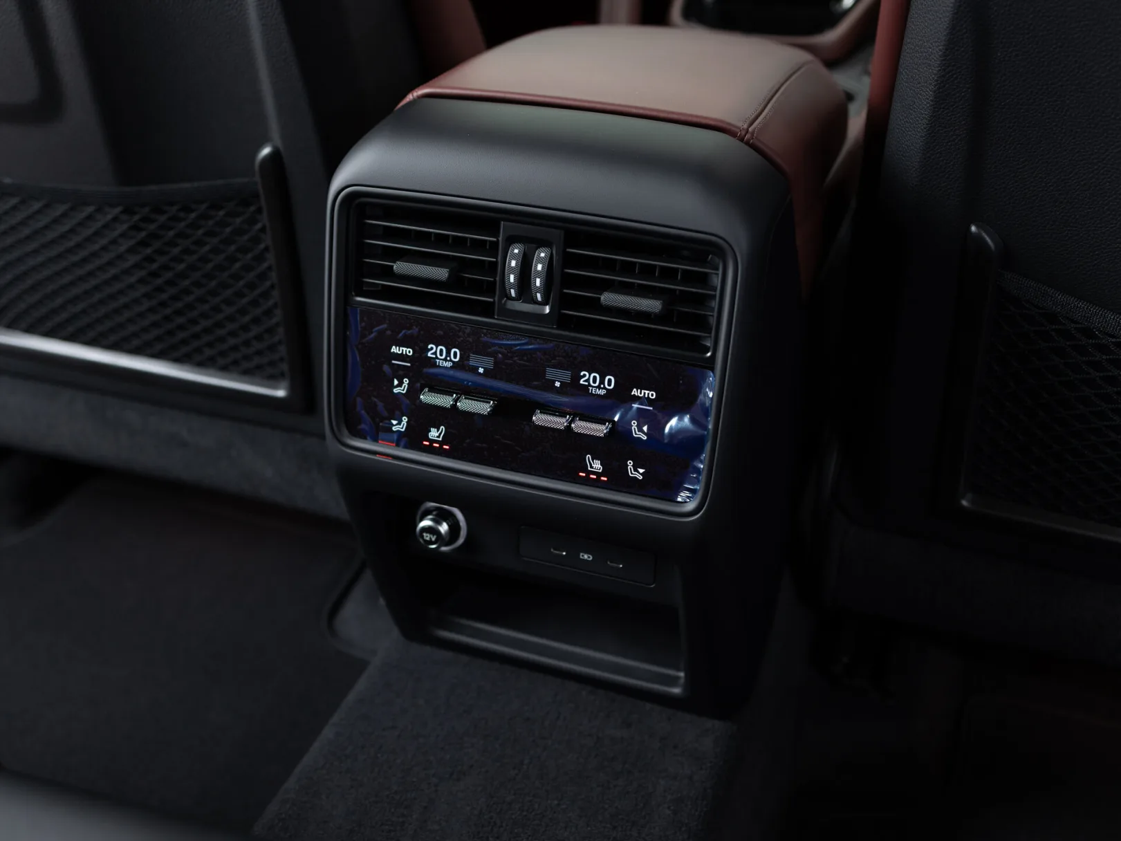 Porsche Cayenne GTS III Рестайлинг, 2025 — экстерьер, фото 30