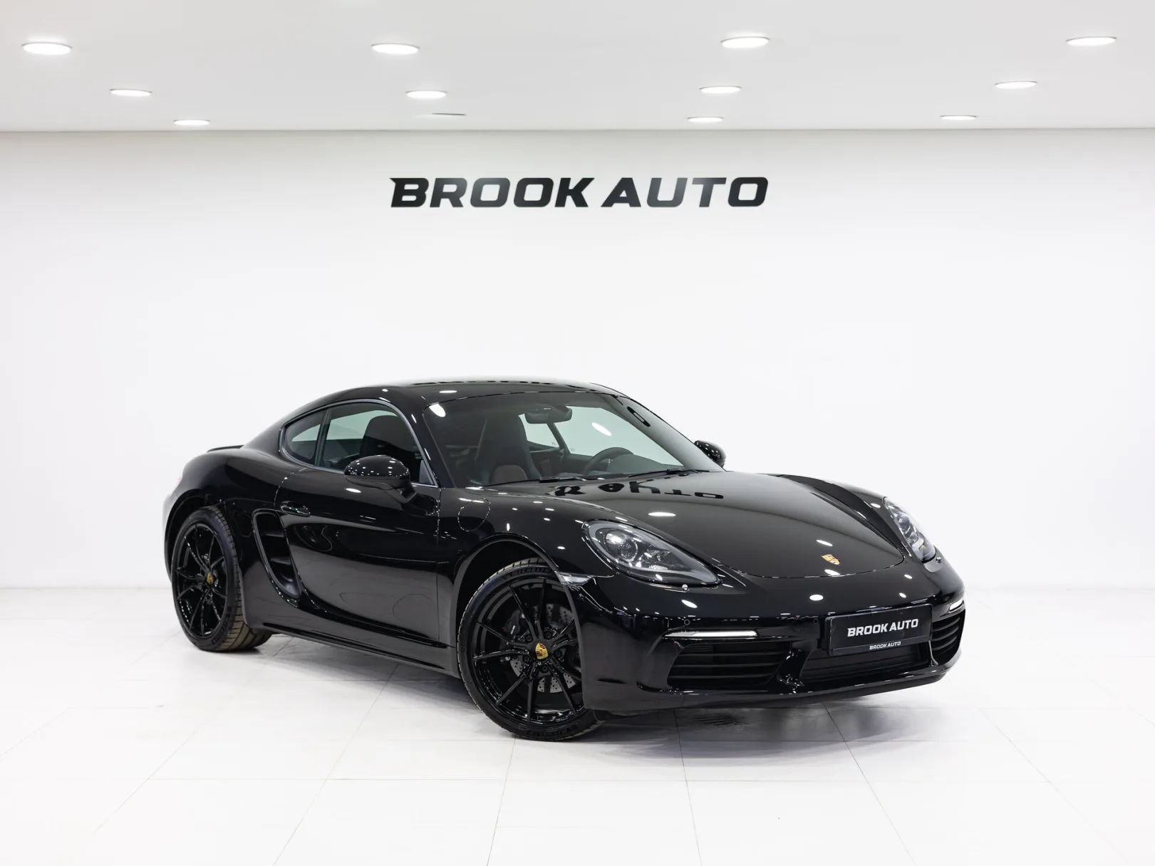 Porsche Cayman 718 Cayman III 718 (982), 2025 — экстерьер, фото 3