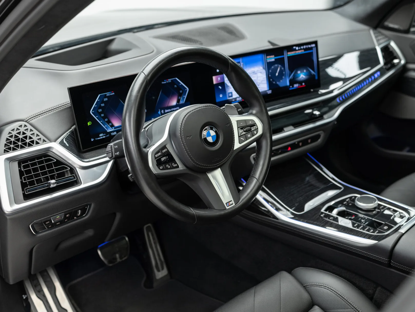 BMW X7 xDrive40i M Sport I (G07) Рестайлинг, 2022 — экстерьер, фото 10