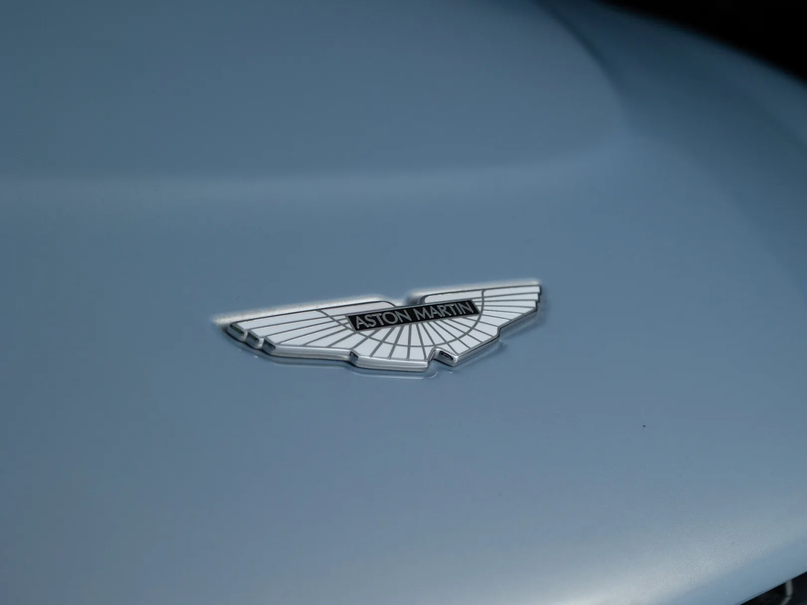 Aston Martin V12 Vantage Carbon Black I, 2010 — экстерьер, фото 38