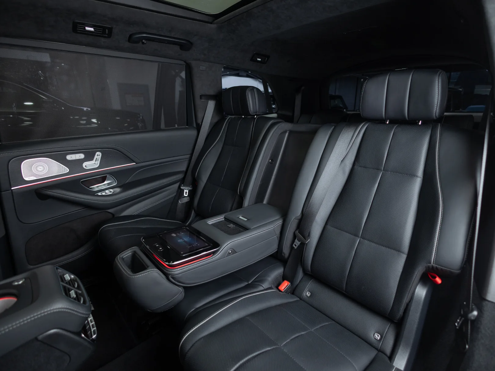 Mercedes-Benz GLS 580 4MATIC II (X167), 2023 — экстерьер, фото 29