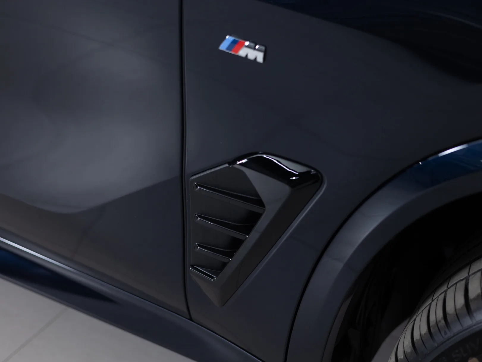 BMW X5 xDrive30d M Sport Pro IV (G05/G18) Рестайлинг, 2023 — экстерьер, фото 29