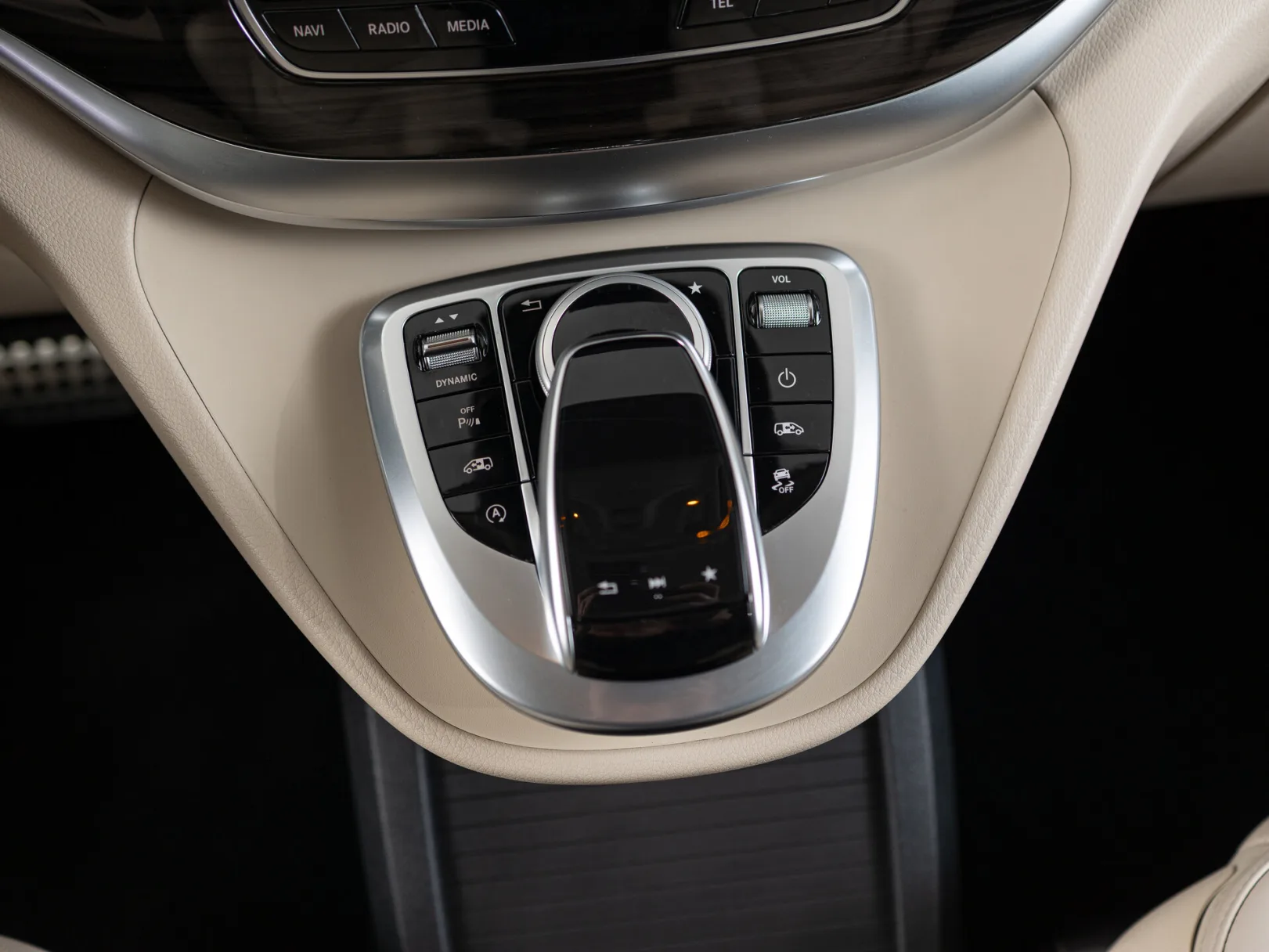 Mercedes-Benz V-Класс III (W447), 2017 — экстерьер, фото 18