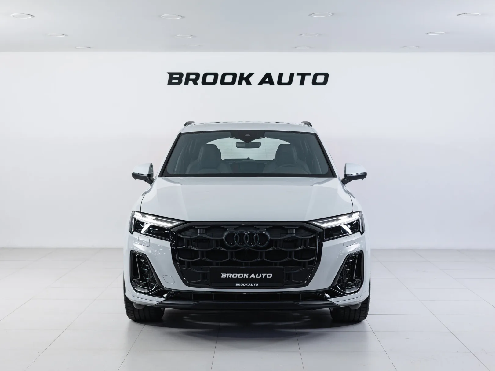 Audi Q7 55 TFSI quattro tiptronic II (4M) Рестайлинг 2, 2024 — экстерьер, фото 2