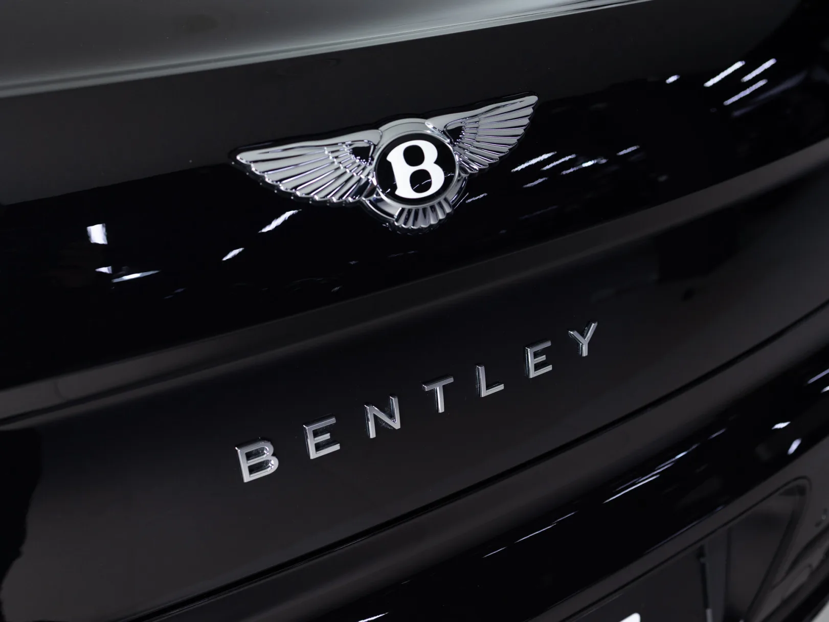 Bentley Flying Spur Individual III, 2021 — экстерьер, фото 42