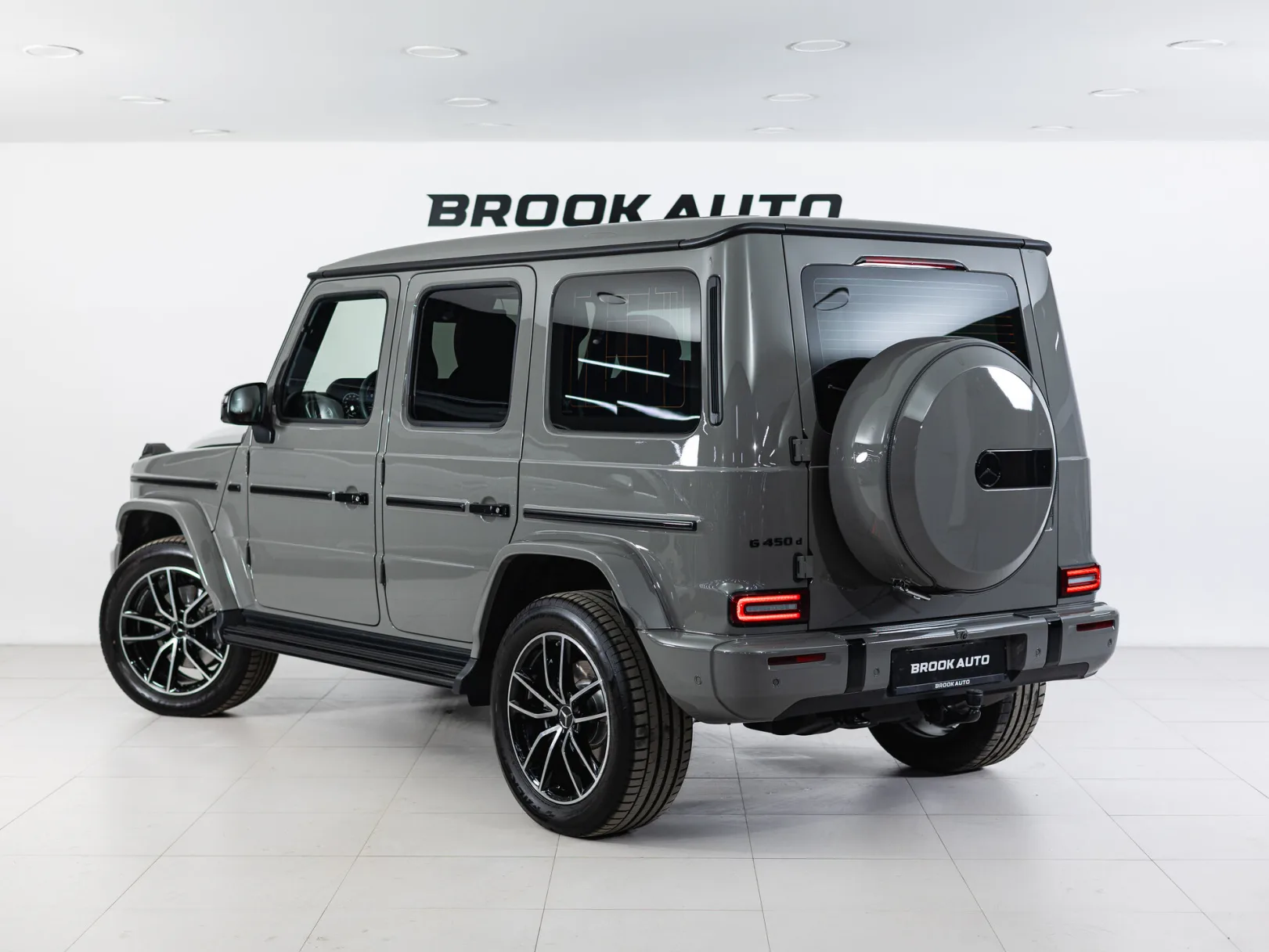 Mercedes-Benz G-Класс G 450 d AMG Line III (W465) Рестайлинг, 2025 — экстерьер, фото 4