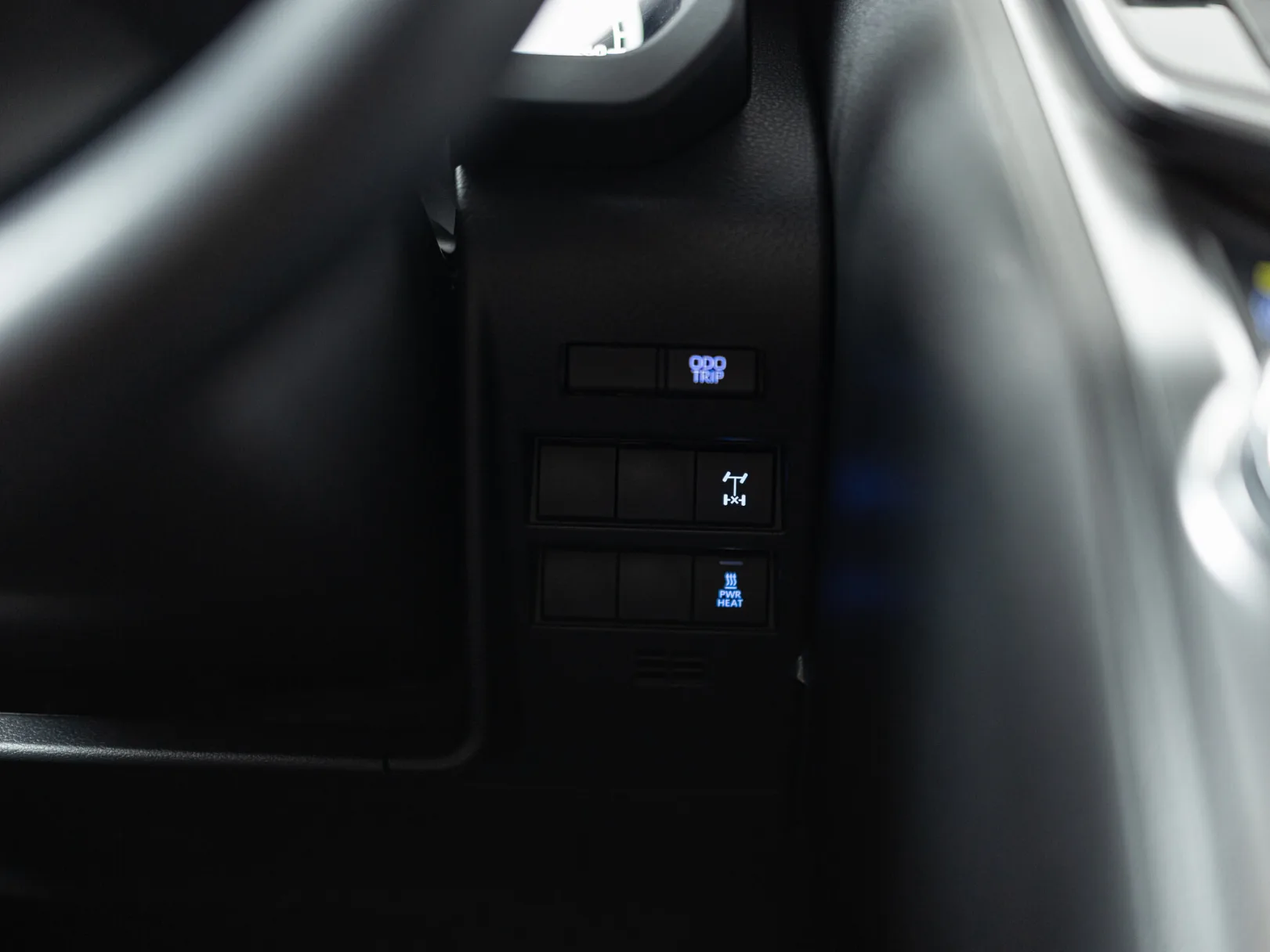 Toyota Land Cruiser GXR 300 Series, 2022 — экстерьер, фото 17