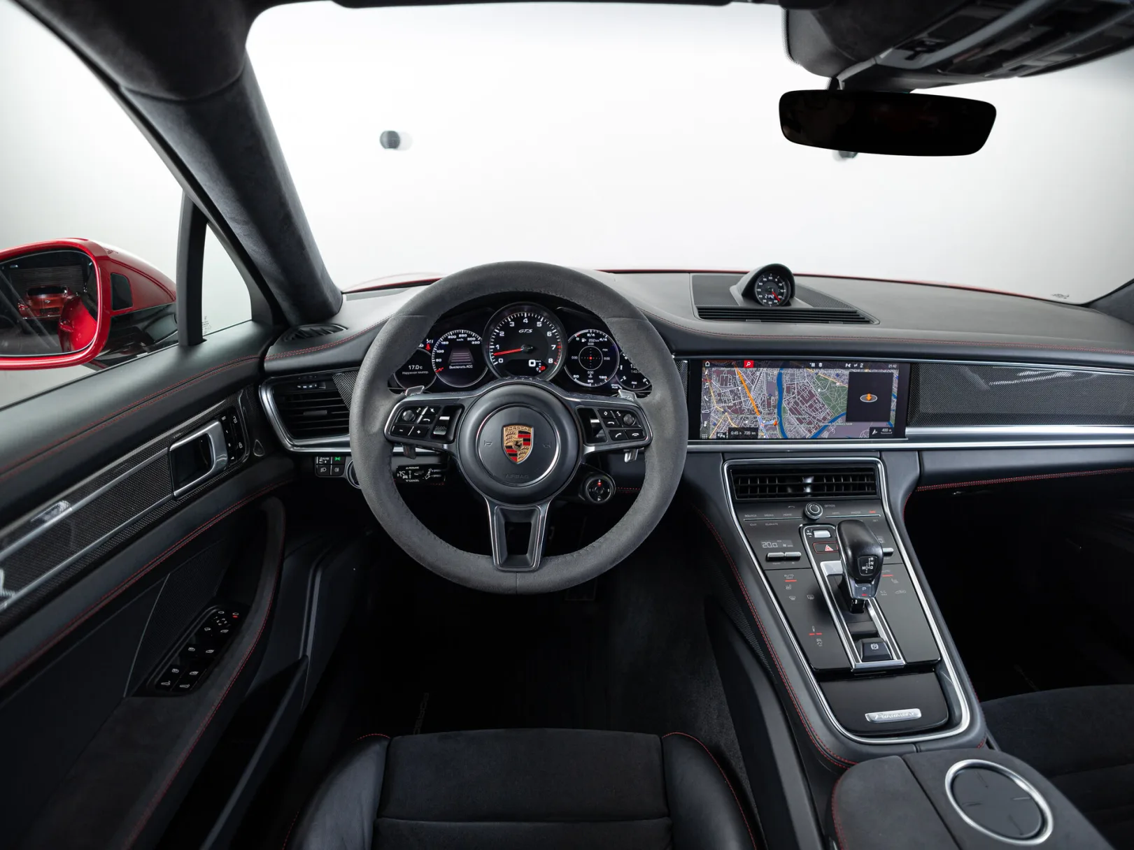 Porsche Panamera GTS II, 2019 — экстерьер, фото 12