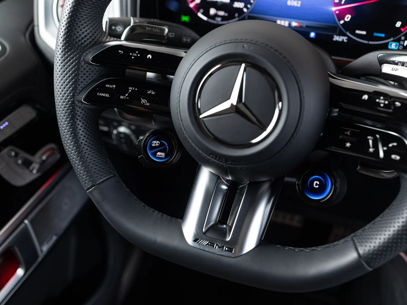 Mercedes-Benz G-Класс AMG G 63 II (W465) Рестайлинг, 2025 — экстерьер, фото 14