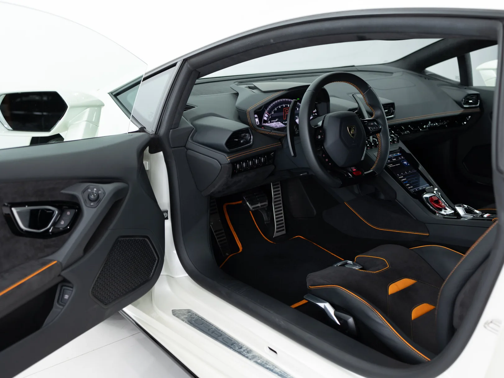 Lamborghini Huracán Base I Рестайлинг, 2020 — экстерьер, фото 7