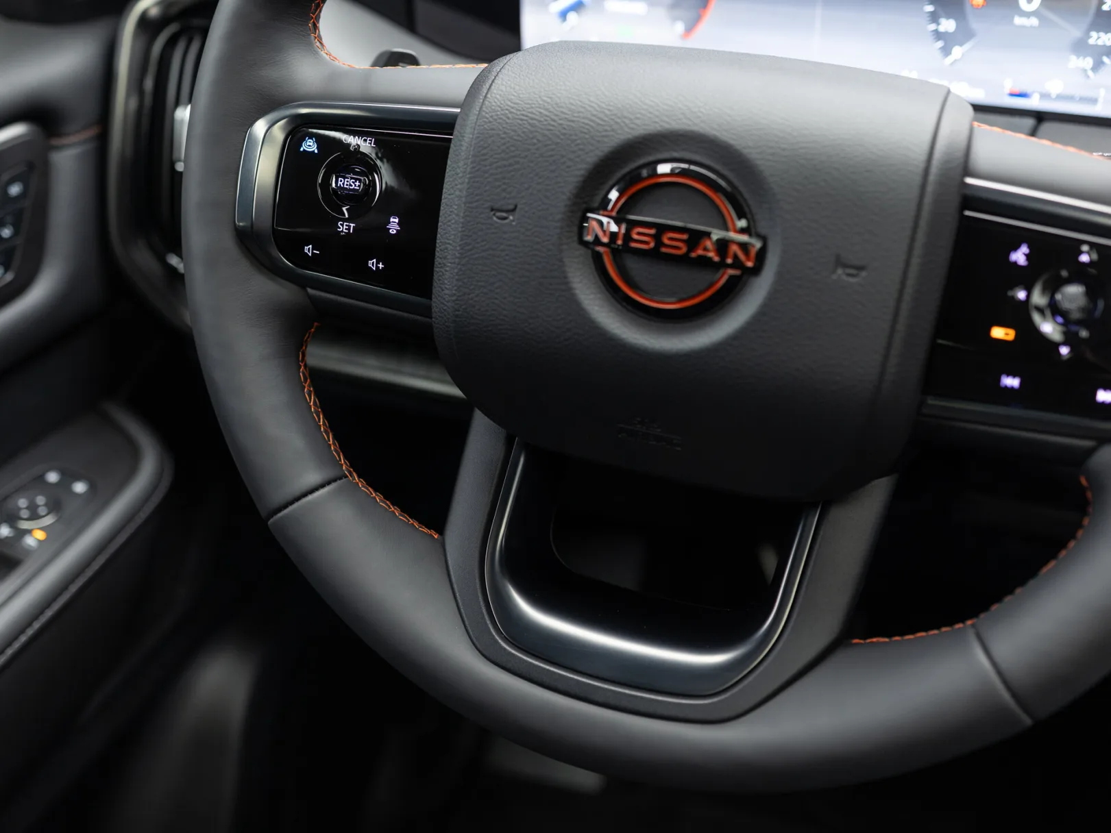 Nissan Armada Pro-4X III, 2025 — экстерьер, фото 18