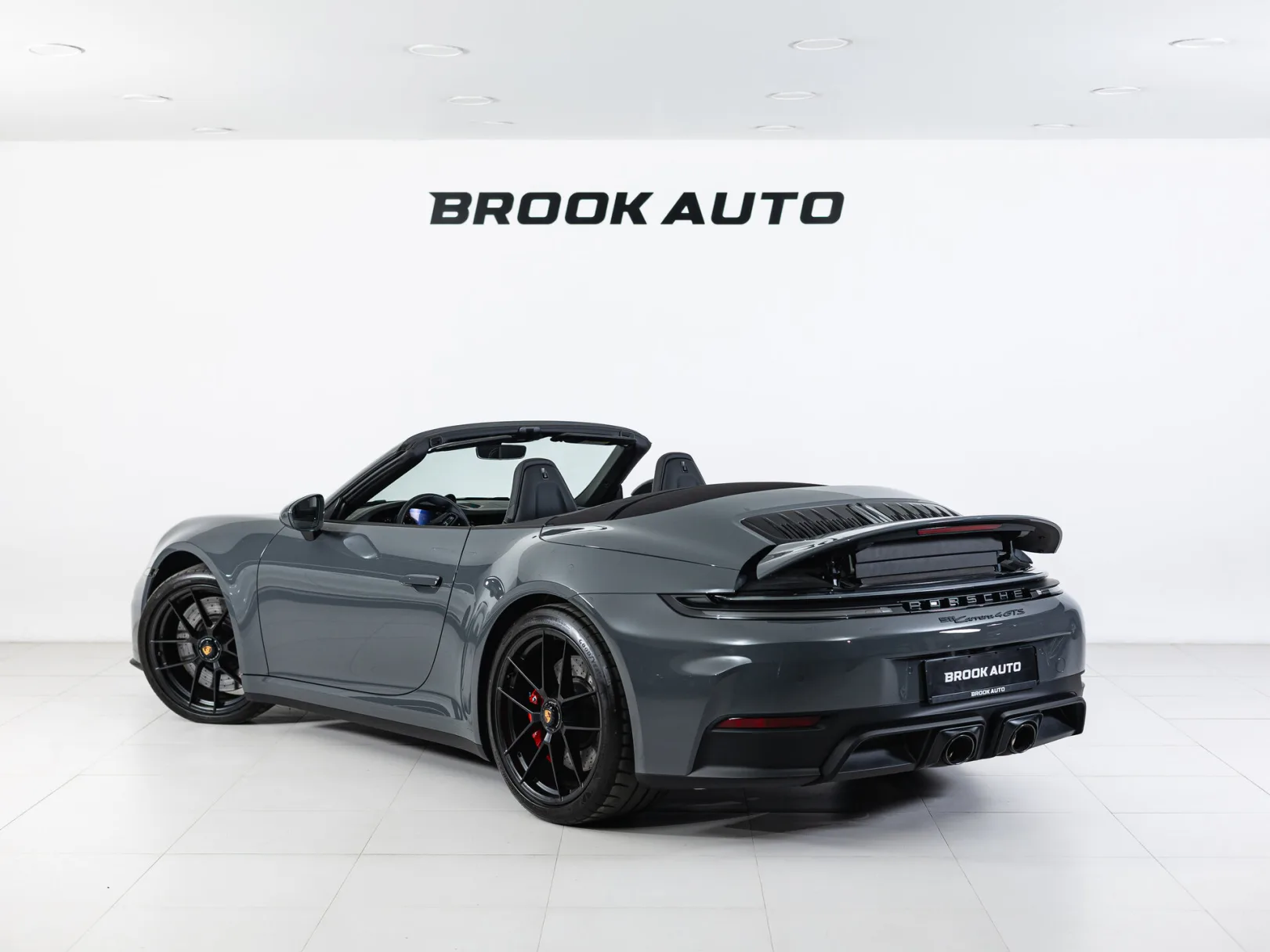 Porsche 911 Carrera 4 GTS VIII (992) Рестайлинг, 2025 — экстерьер, фото 7