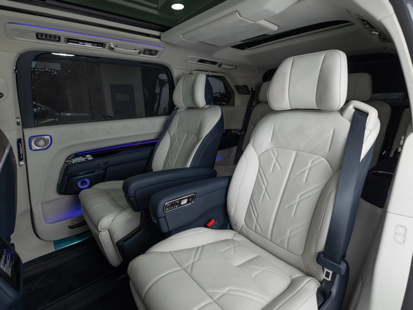 Zeekr 9X Ultra (6 seats) I, 2025 — экстерьер, фото 30