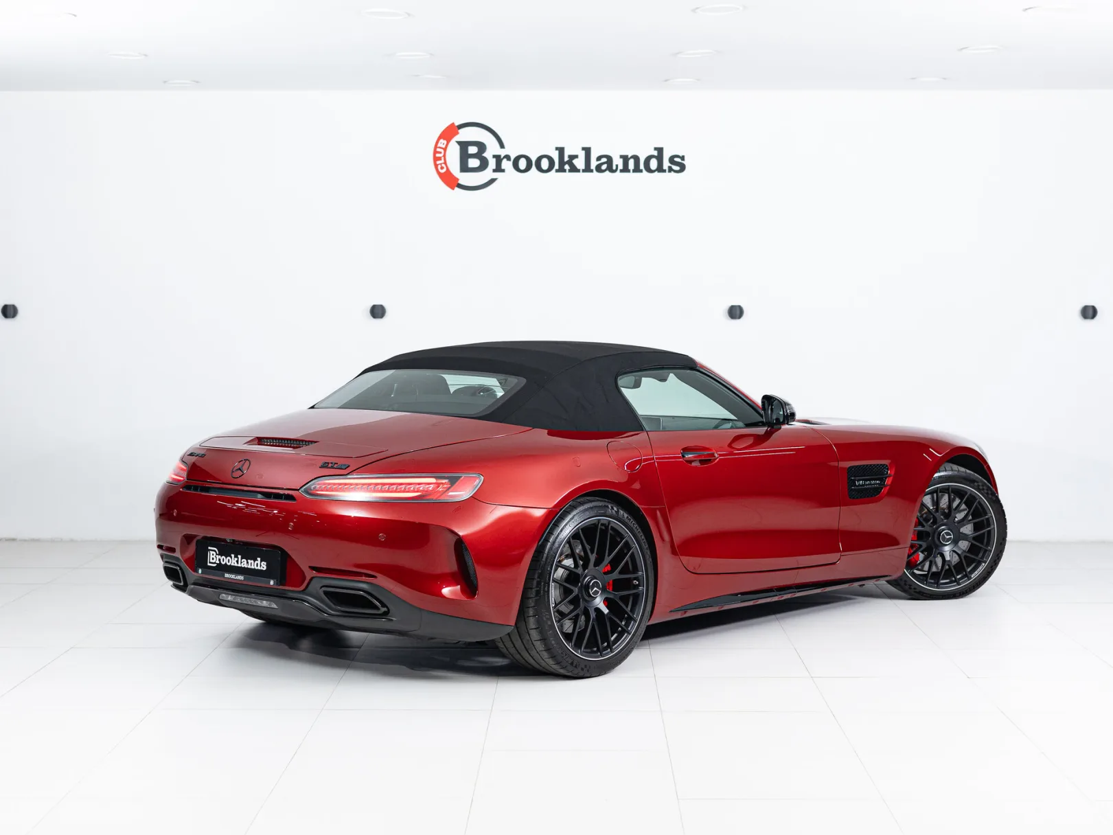 Mercedes-Benz AMG GT I Рестайлинг, 2017 — экстерьер, фото 7