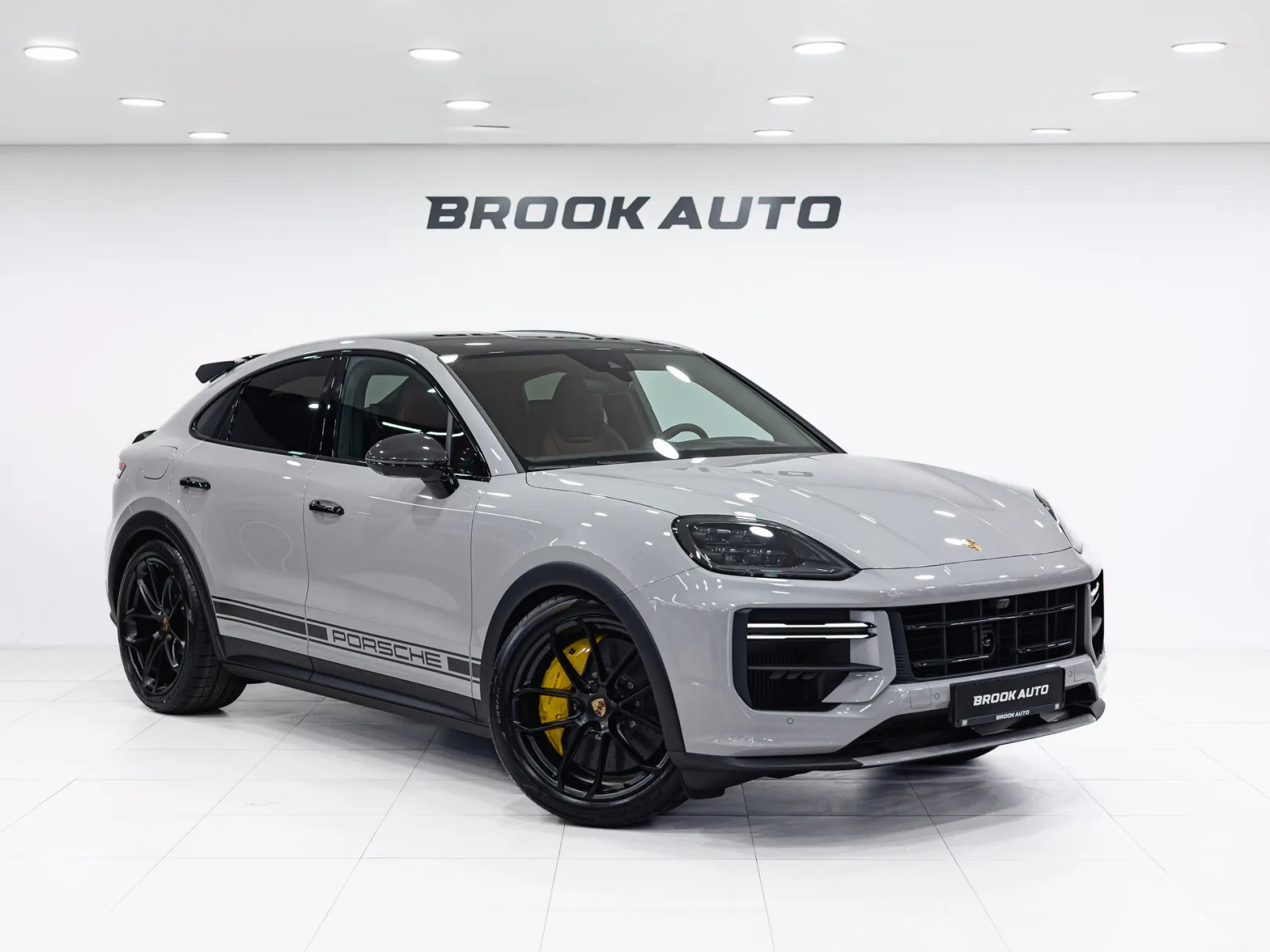 Porsche Cayenne Turbo GT III Рестайлинг, 2025 — экстерьер, фото 3
