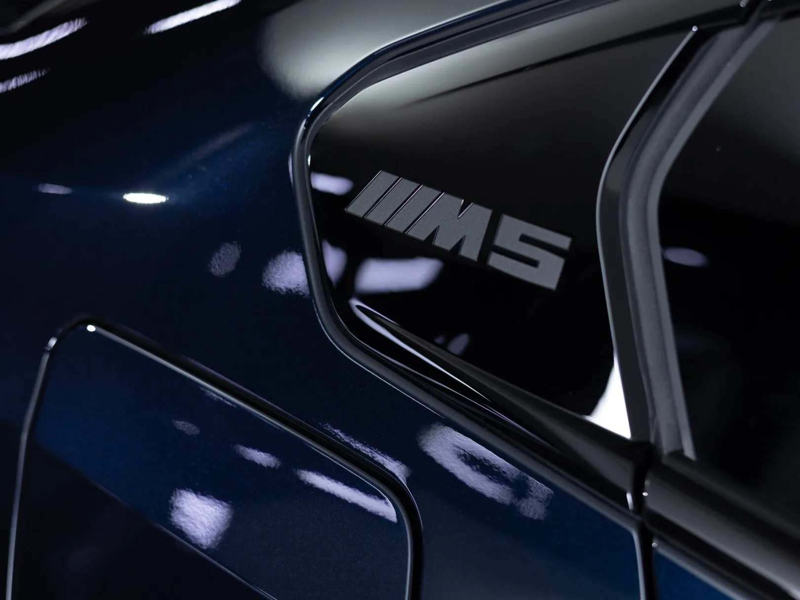 BMW M5 VII (G90), 2025 — экстерьер, фото 33