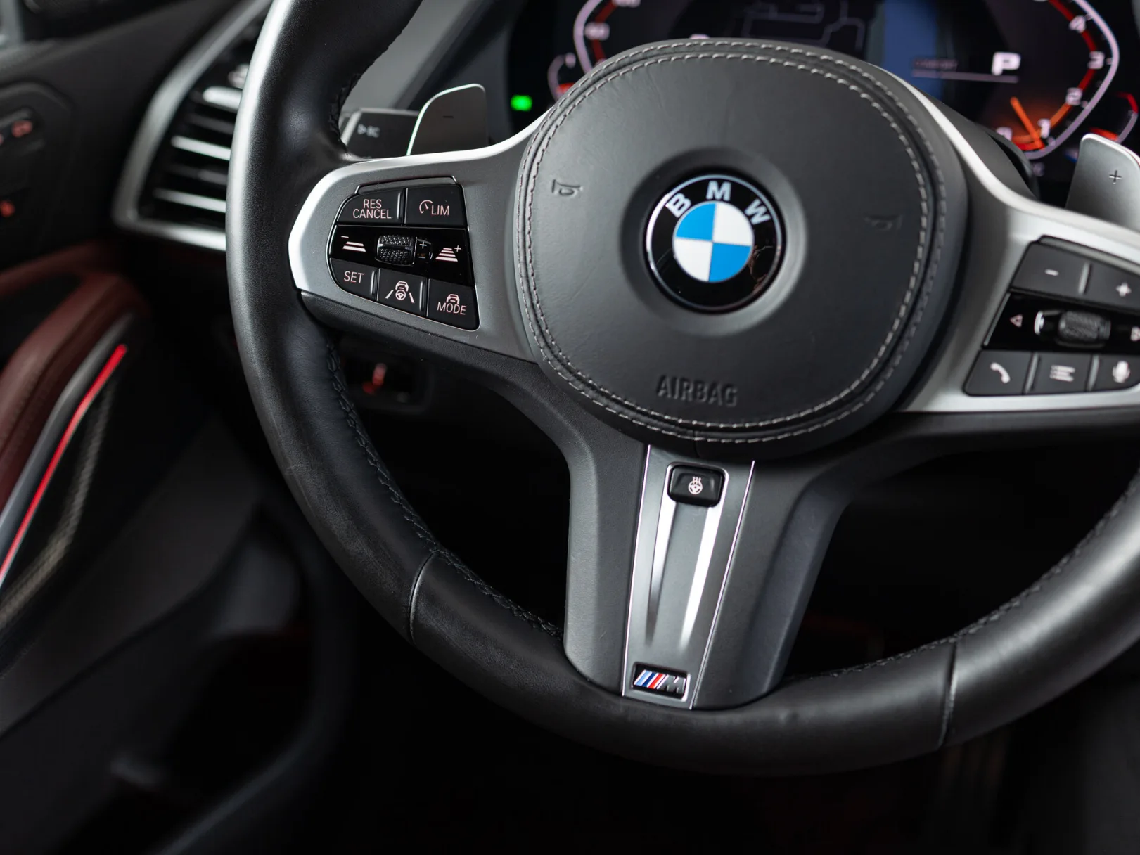 BMW X6 xDrive40i M Sport Pro III (G06), 2020 — экстерьер, фото 16