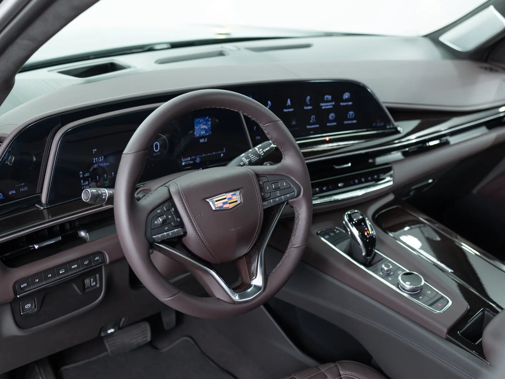 Cadillac Escalade Premium Luxury Platinum ESV V, 2024 — экстерьер, фото 10