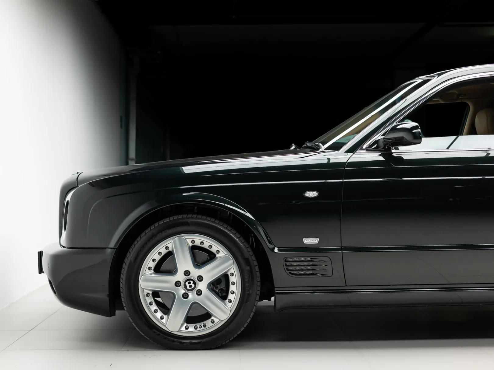 Bentley Arnage I Рестайлинг, 2006 — экстерьер, фото 40