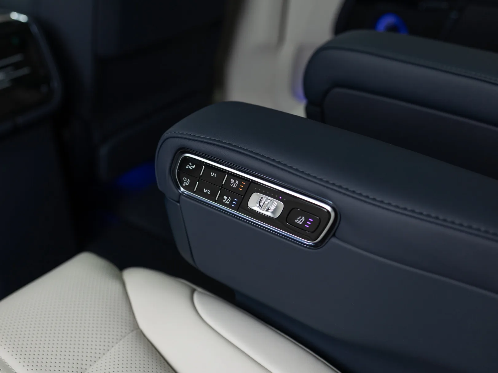Zeekr 9X Ultra (6 seats) I, 2025 — экстерьер, фото 32