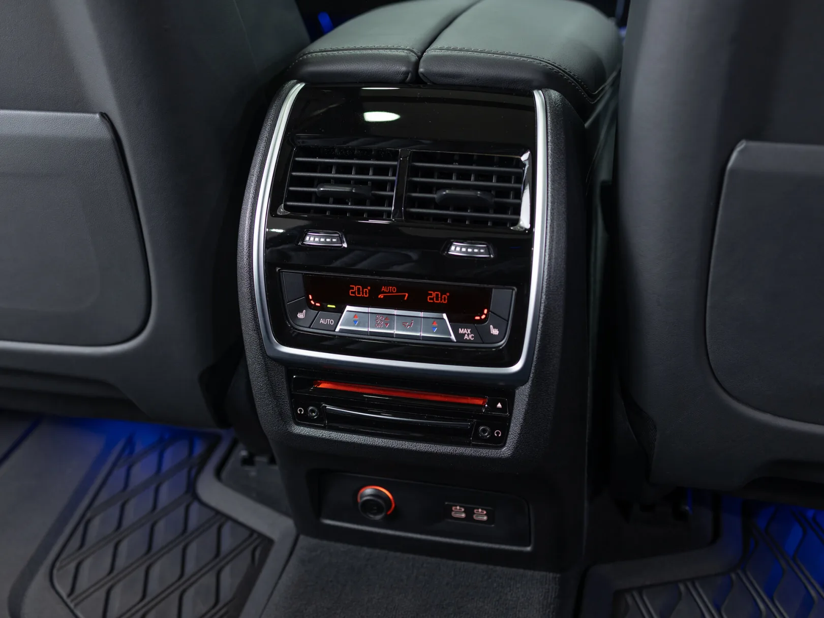 BMW X7 M50d I (G07), 2020 — экстерьер, фото 29