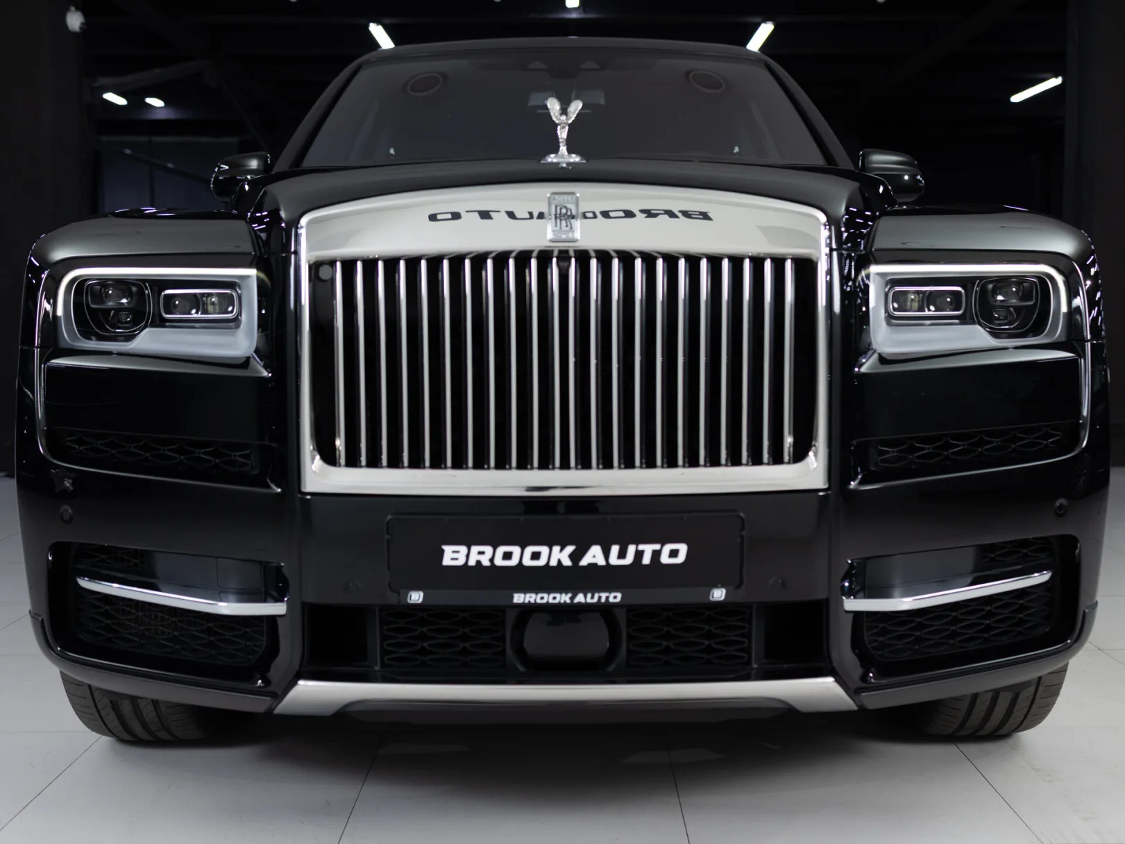 Rolls-Royce Cullinan Individual I (Series I), 2020 — экстерьер, фото 31